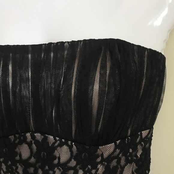 STUNNING WHITE HOUSE BLACK MARKET DRESS - Picture 6 of 8